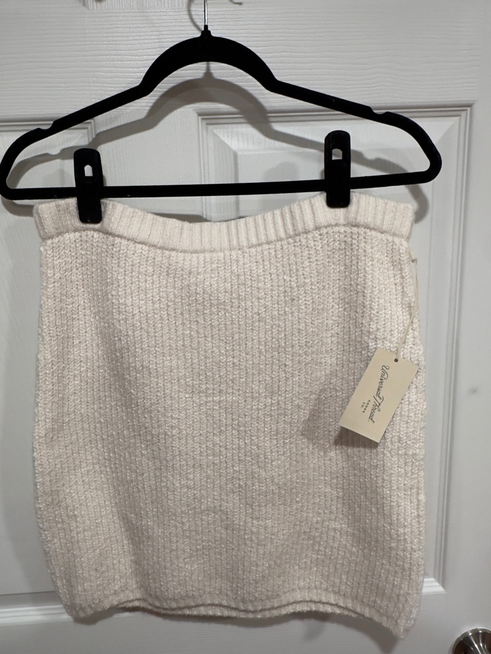 Universal Thread Cream Mini Skirt